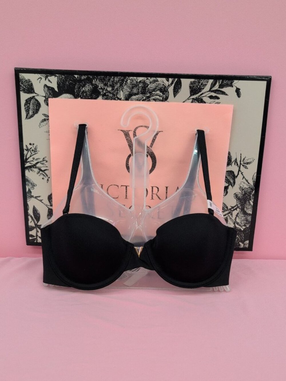 Victoria Secret Bare Illusions Lightly Lined Smooth Strapless Bra 32B Black